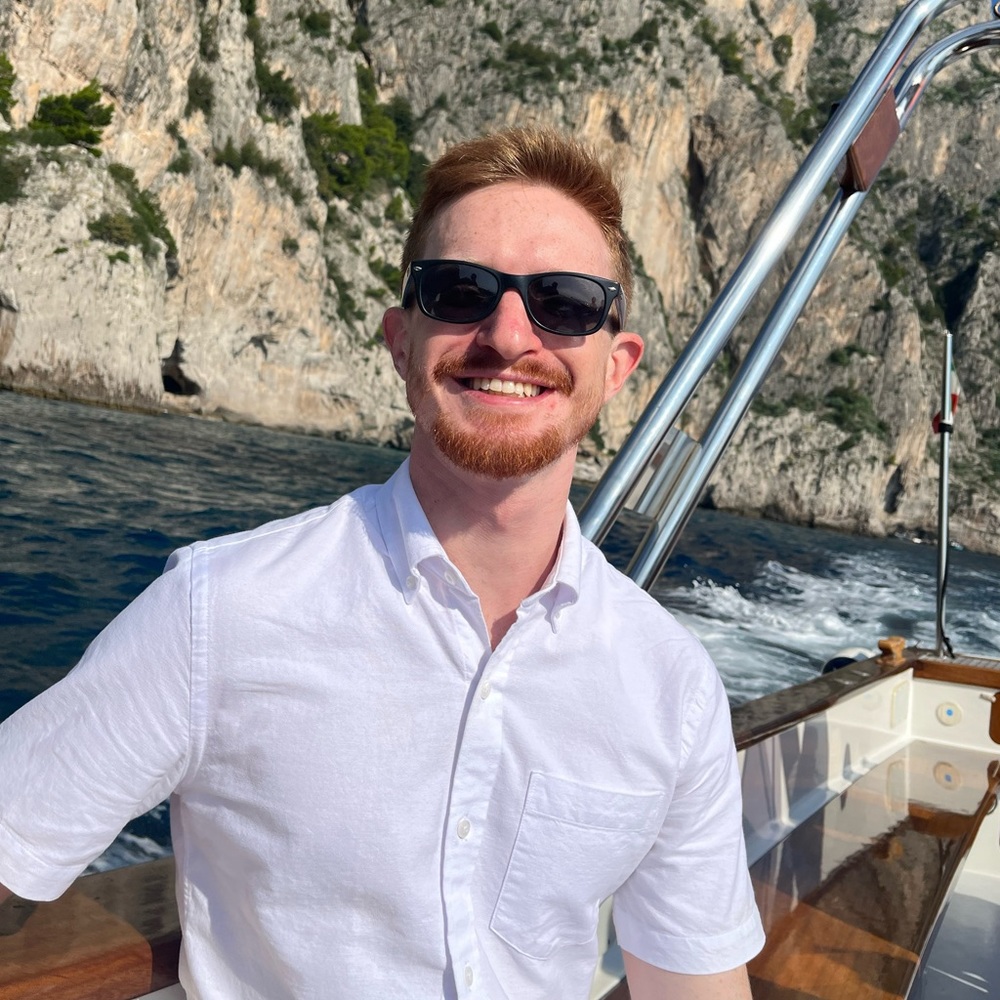 Meet your Posher, Reese